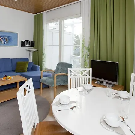 Apartment Club Airisto *